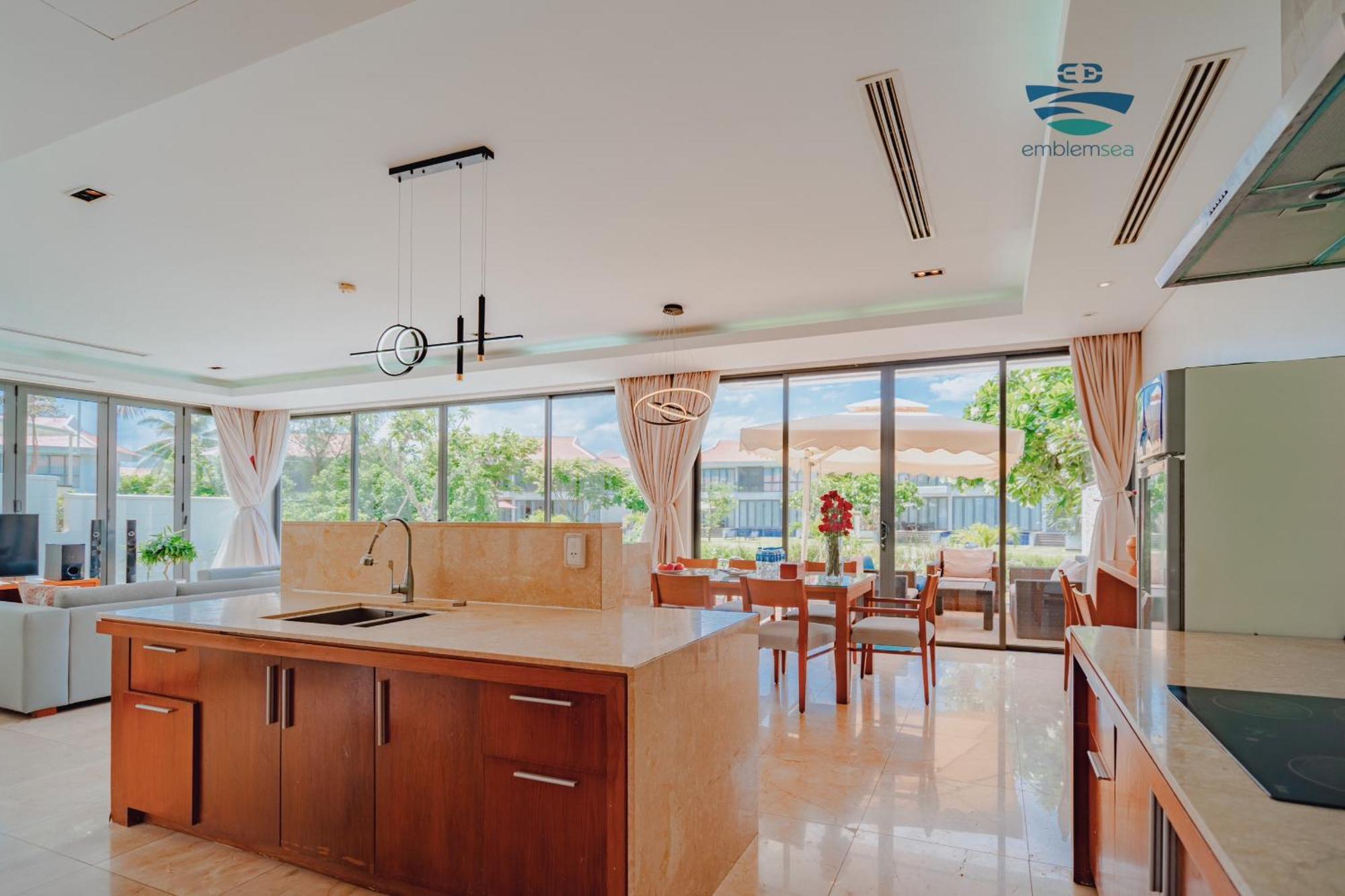 Emblem Sea 4 Bedroom Villas Đà Nẵng Extérieur photo